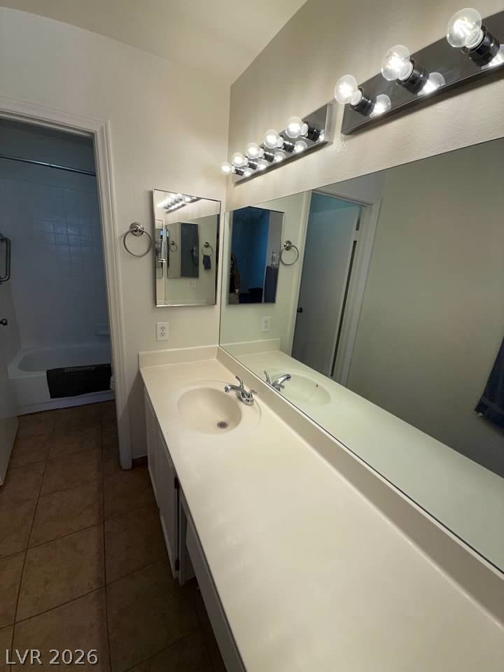 5795 Medallion Drive 202 Property Photo 17