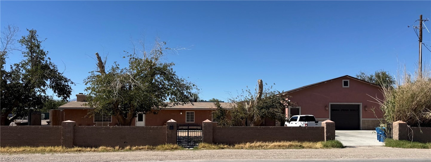 8461 Fairfield Avenue Property Photo 1