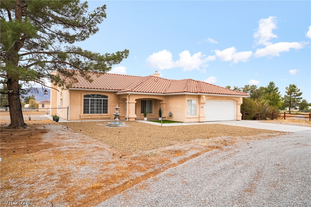 1741 West Calvada Boulevard Property Photo 2
