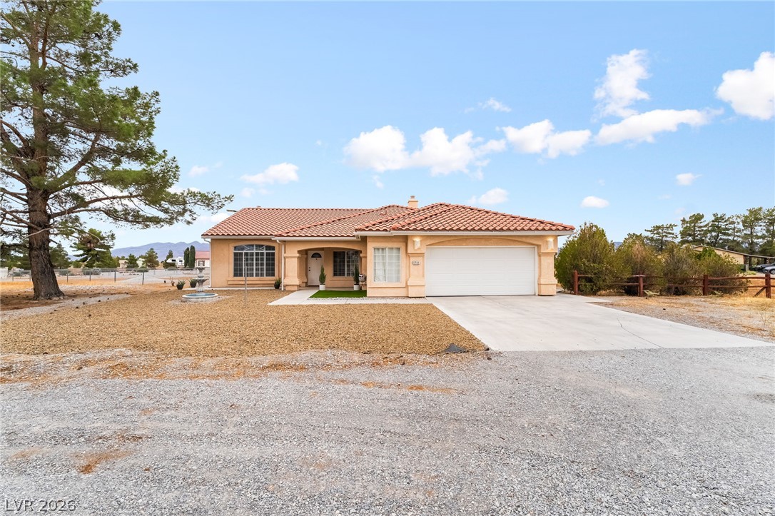 1741 West Calvada Boulevard Property Photo 7