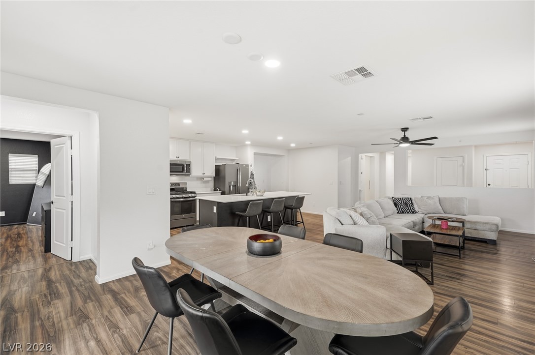 721 Gorringe Ridge Court Property Photo 11