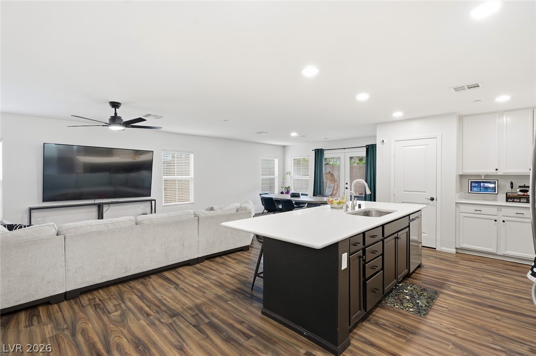721 Gorringe Ridge Court Property Photo 15