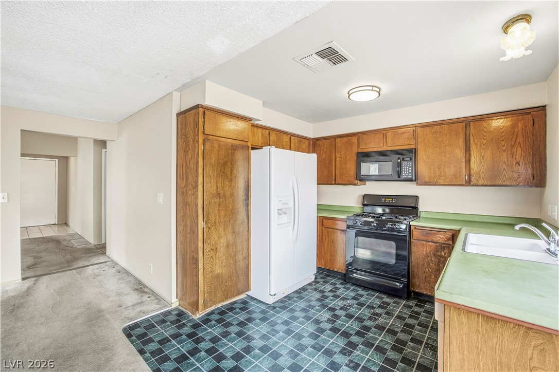 6270 Meadow Lark Lane Property Photo 6