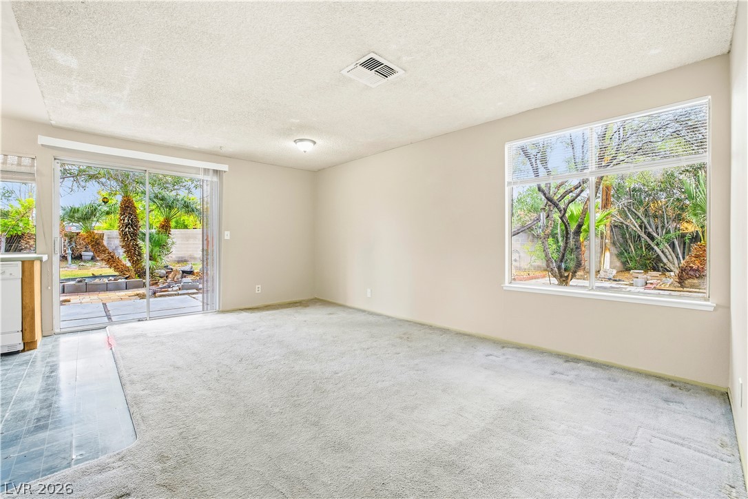 6270 Meadow Lark Lane Property Photo 9