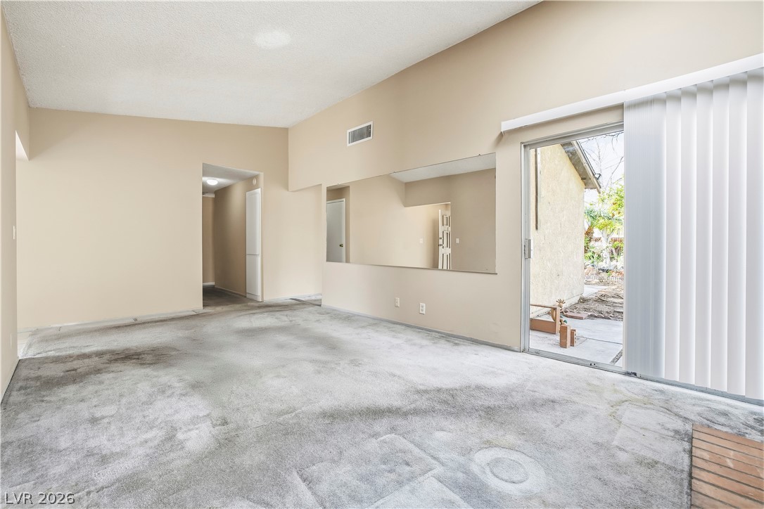 6270 Meadow Lark Lane Property Photo 12