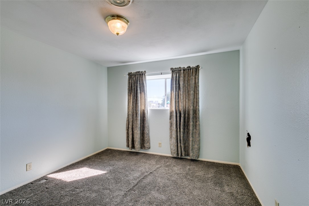 2117 Las Flores Street Property Photo 14