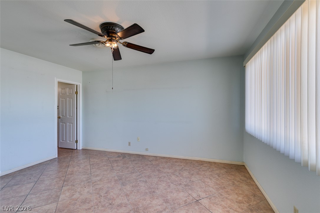 2117 Las Flores Street Property Photo 20