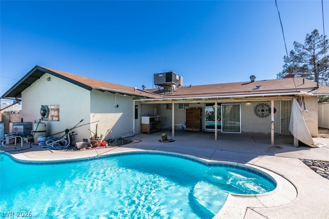 2117 Las Flores Street Property Photo 22