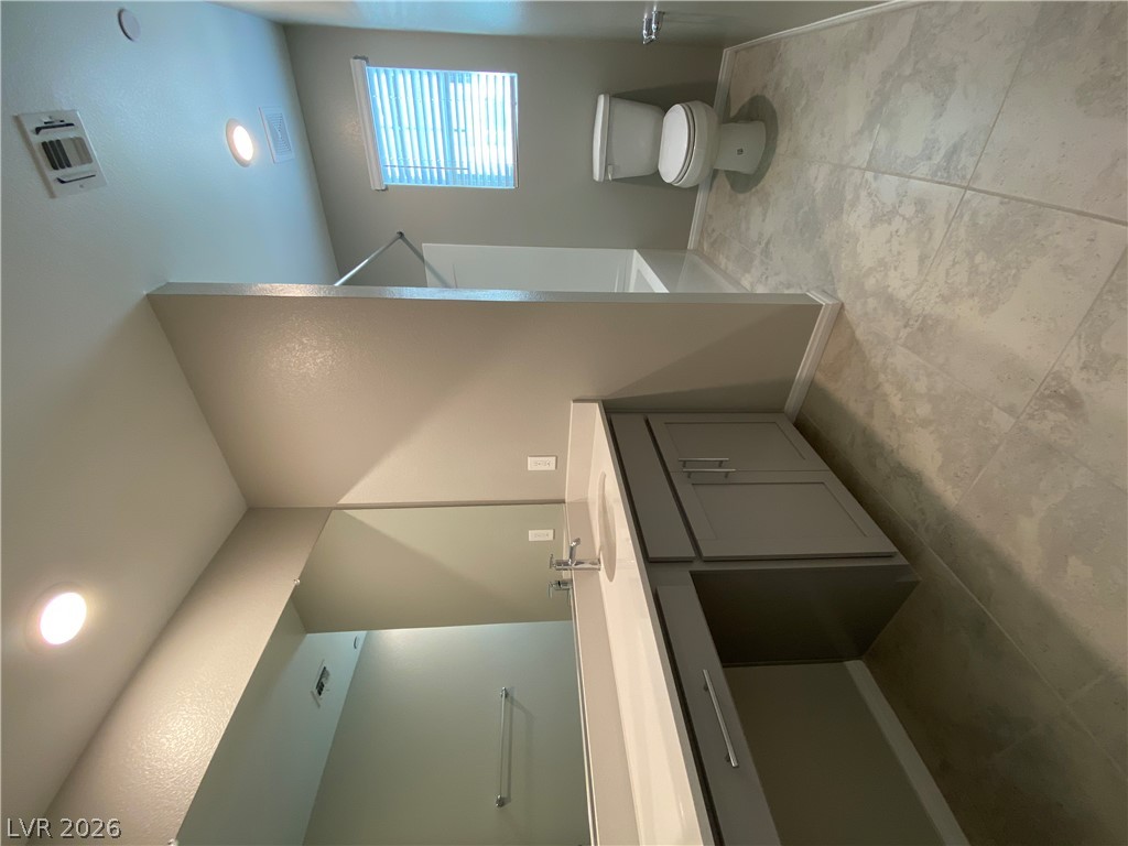 2473 Padulle Place Property Photo 18