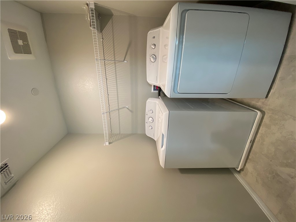2473 Padulle Place Property Photo 19