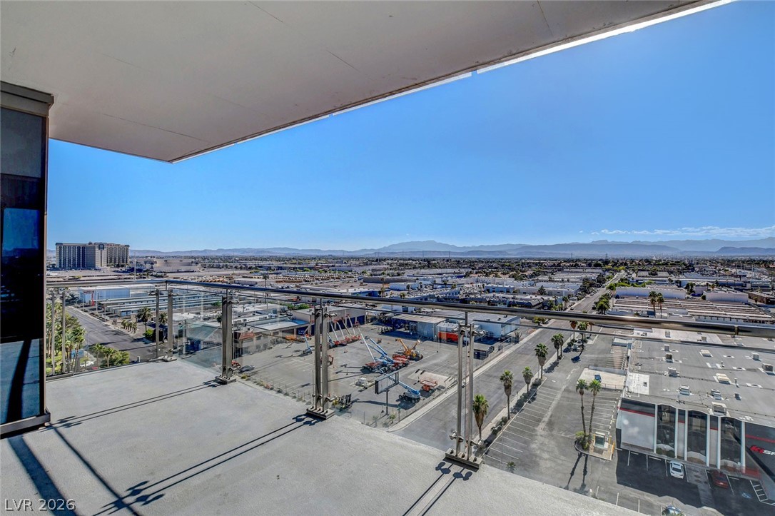 4381 West Flamingo Road 1121 Property Photo 23