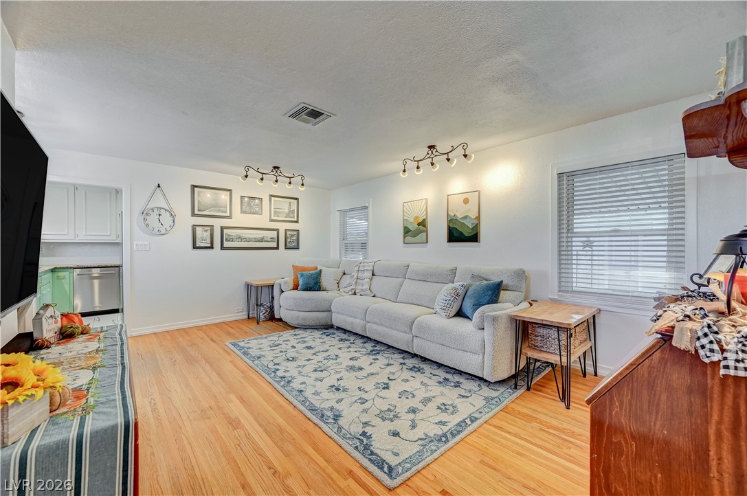 636 G Property Photo 4