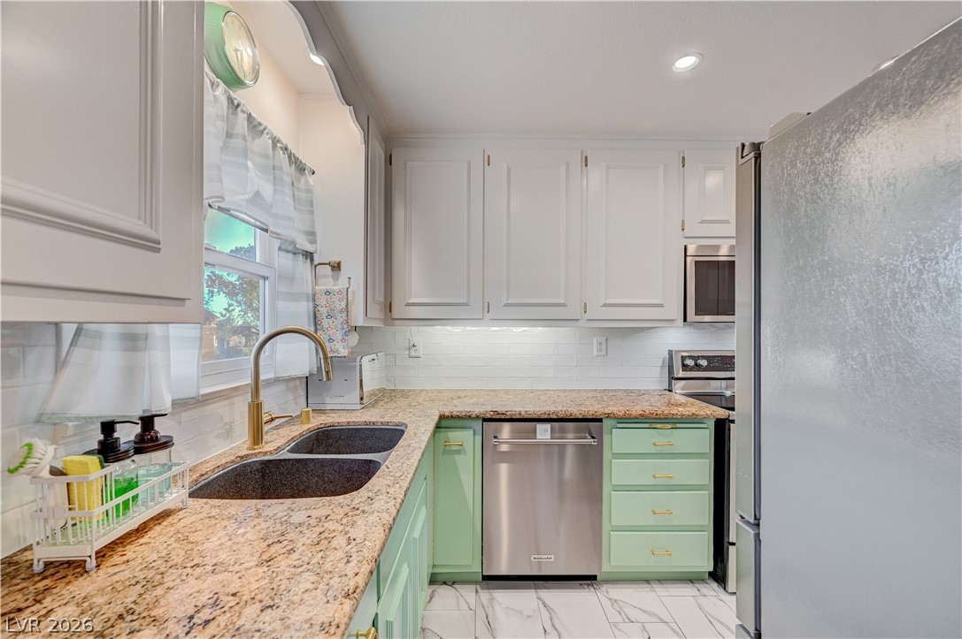 636 G Property Photo 9