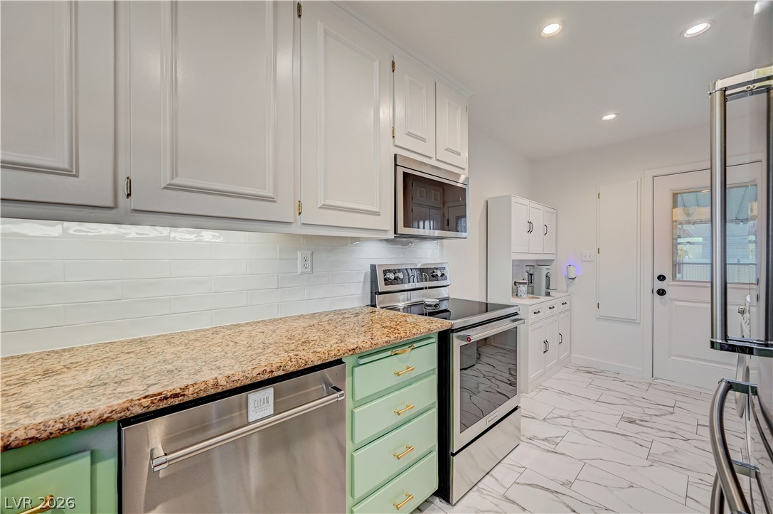 636 G Property Photo 10
