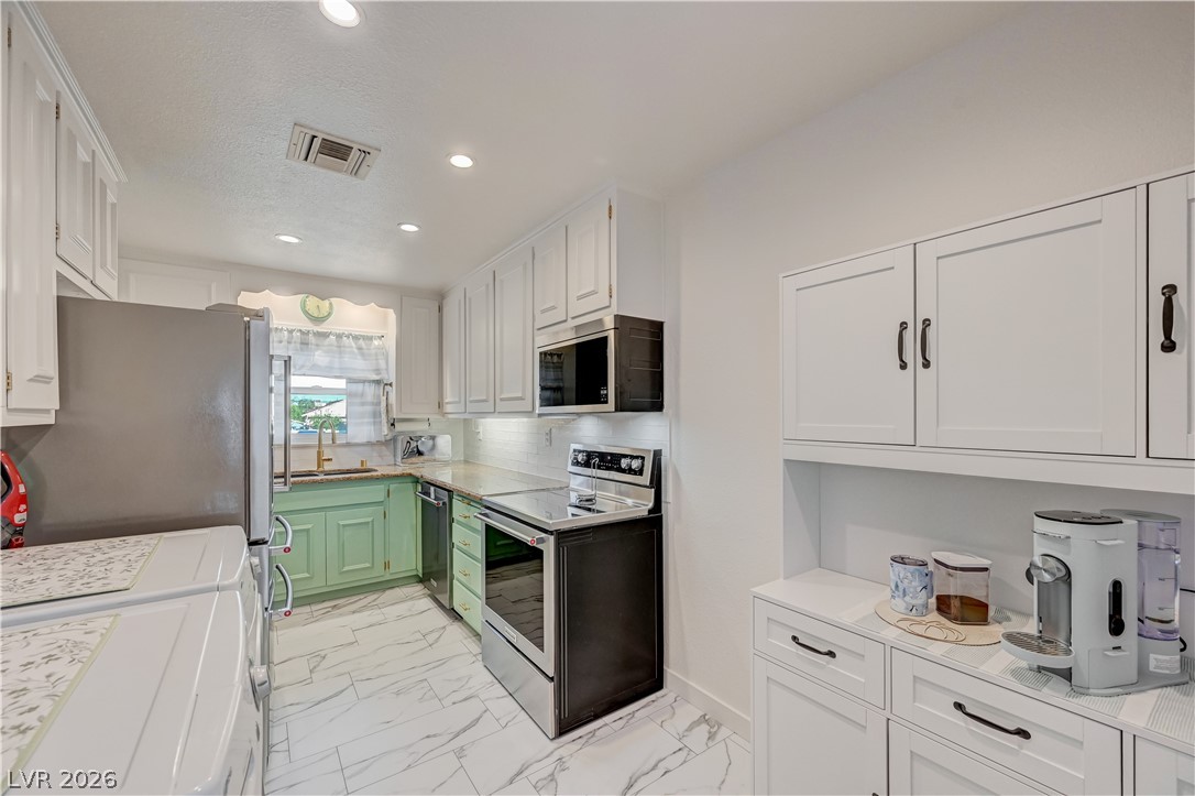636 G Property Photo 12