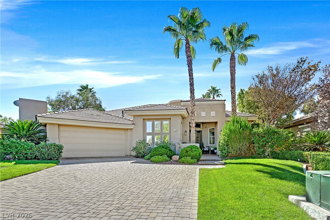 113 Tesoro Drive Property Photo 1