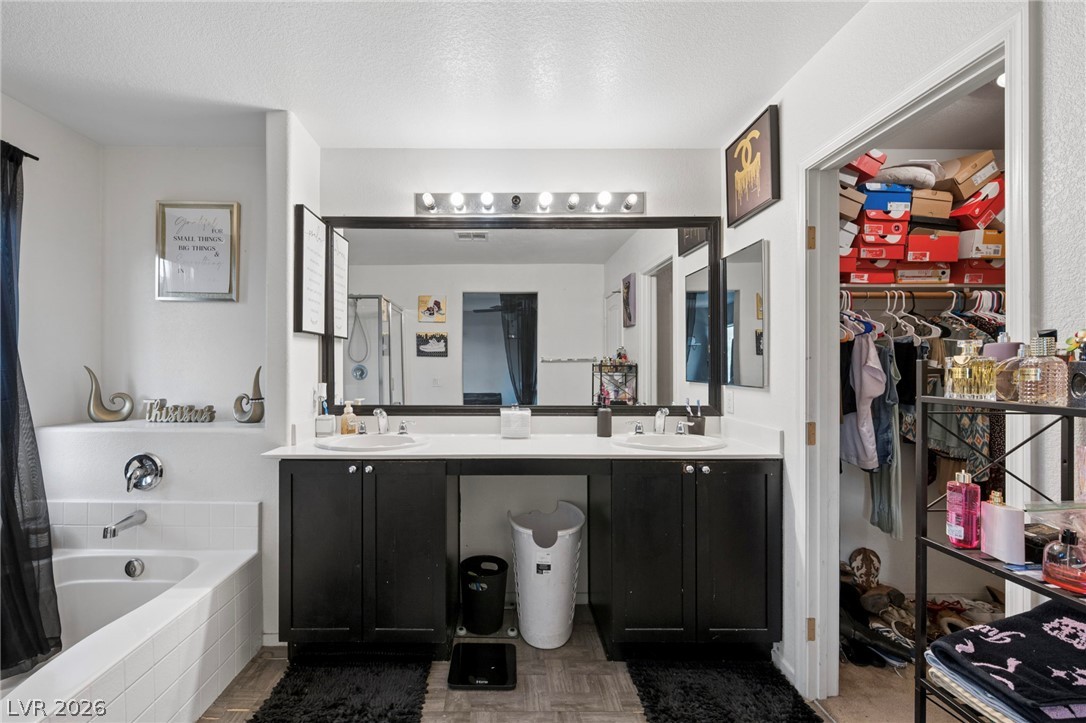 3648 Remington Grove Avenue Property Photo 21