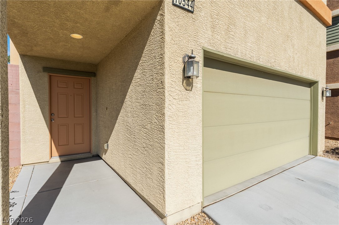 10544 Seasonable Drive Property Photo 5