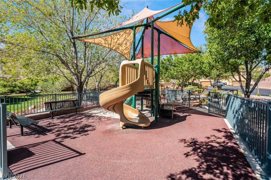 10544 Seasonable Drive Property Photo 41