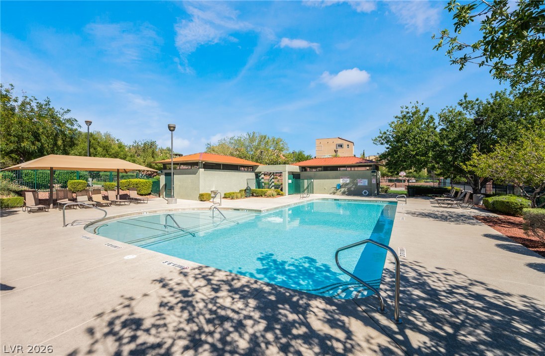 10544 Seasonable Drive Property Photo 42