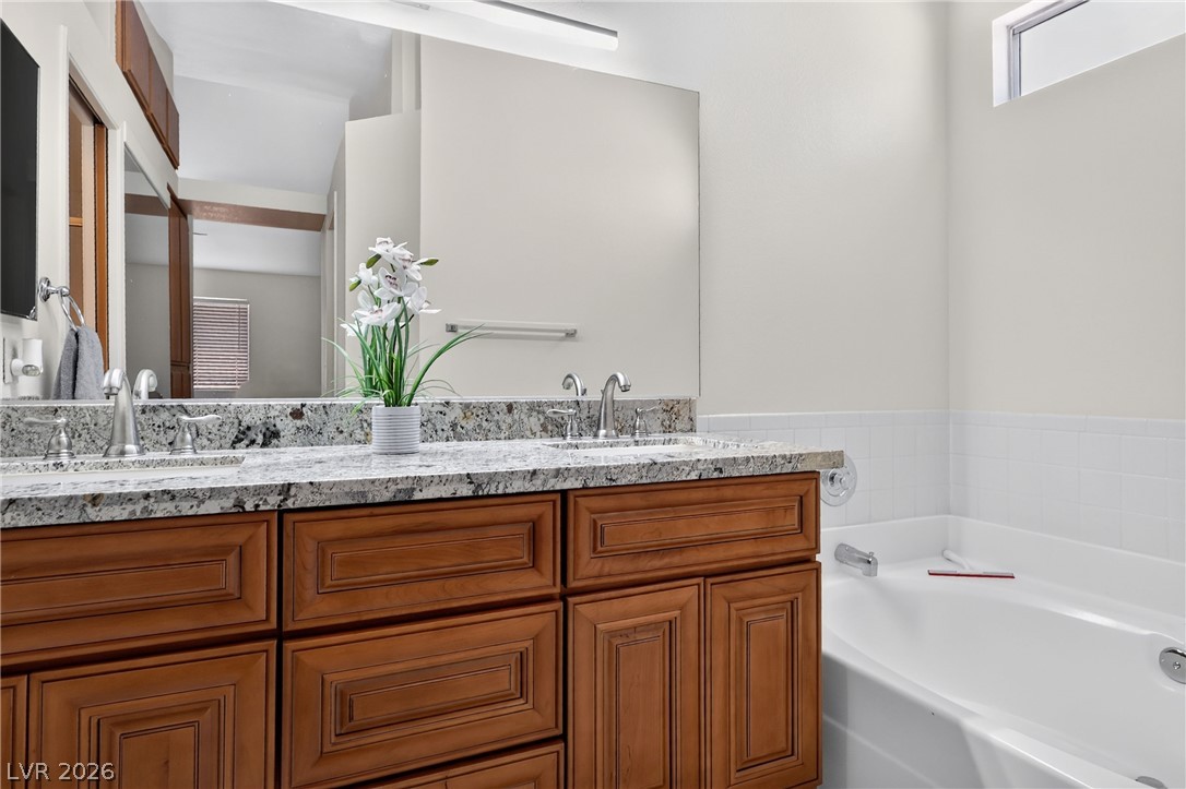 3304 Cactus Springs Drive Property Photo 17