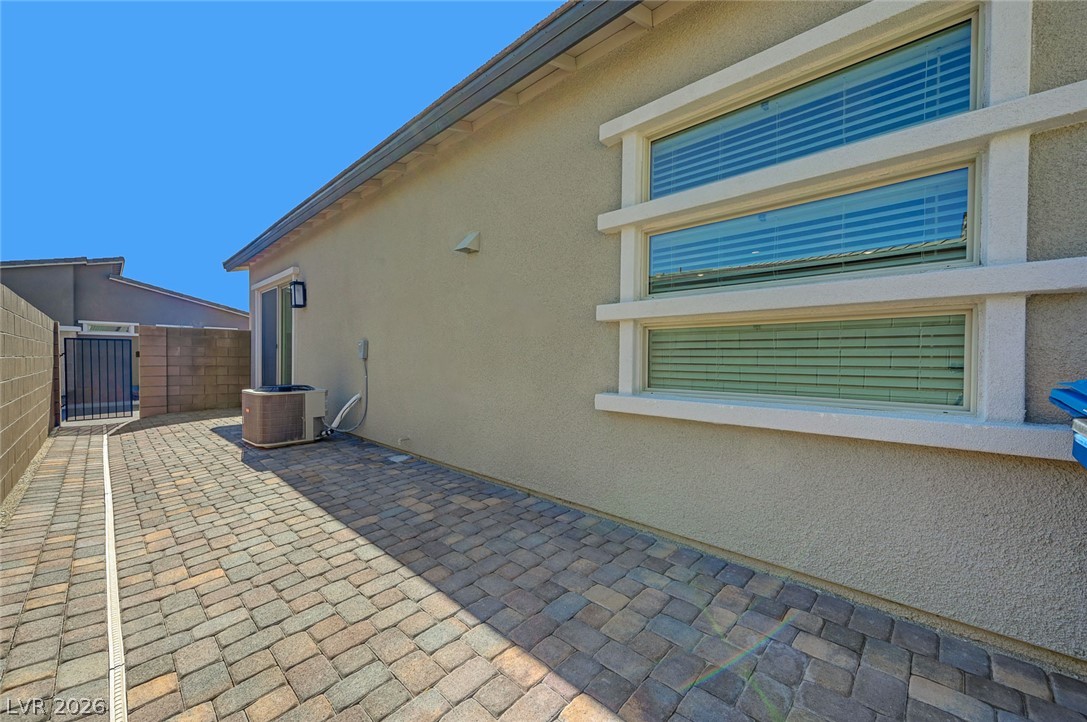 913 Allister Fields Lane Property Photo 47