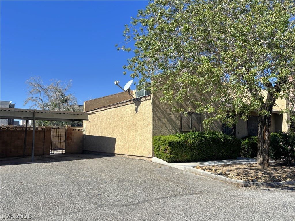 4267 Rollingstone Drive Property Photo 5