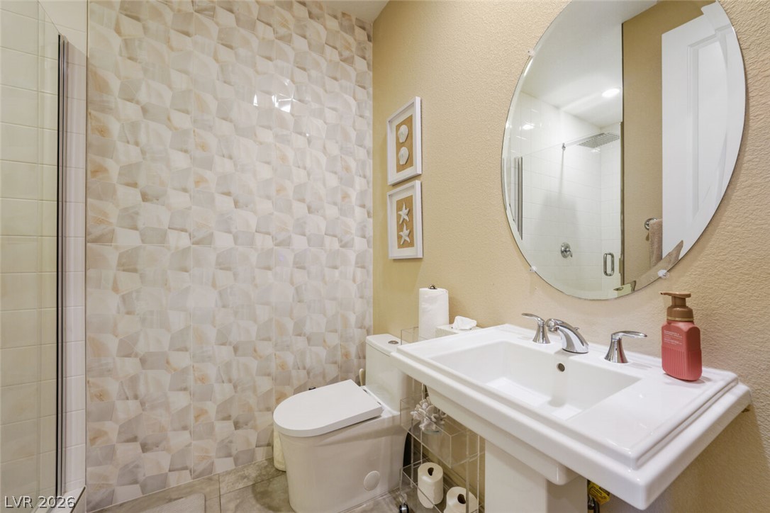 9926 Regency Canyon Way Property Photo 18