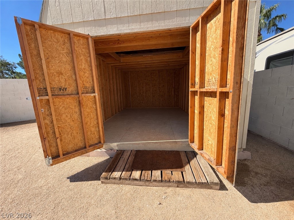 4233 Glass Lantern Drive Property Photo 8
