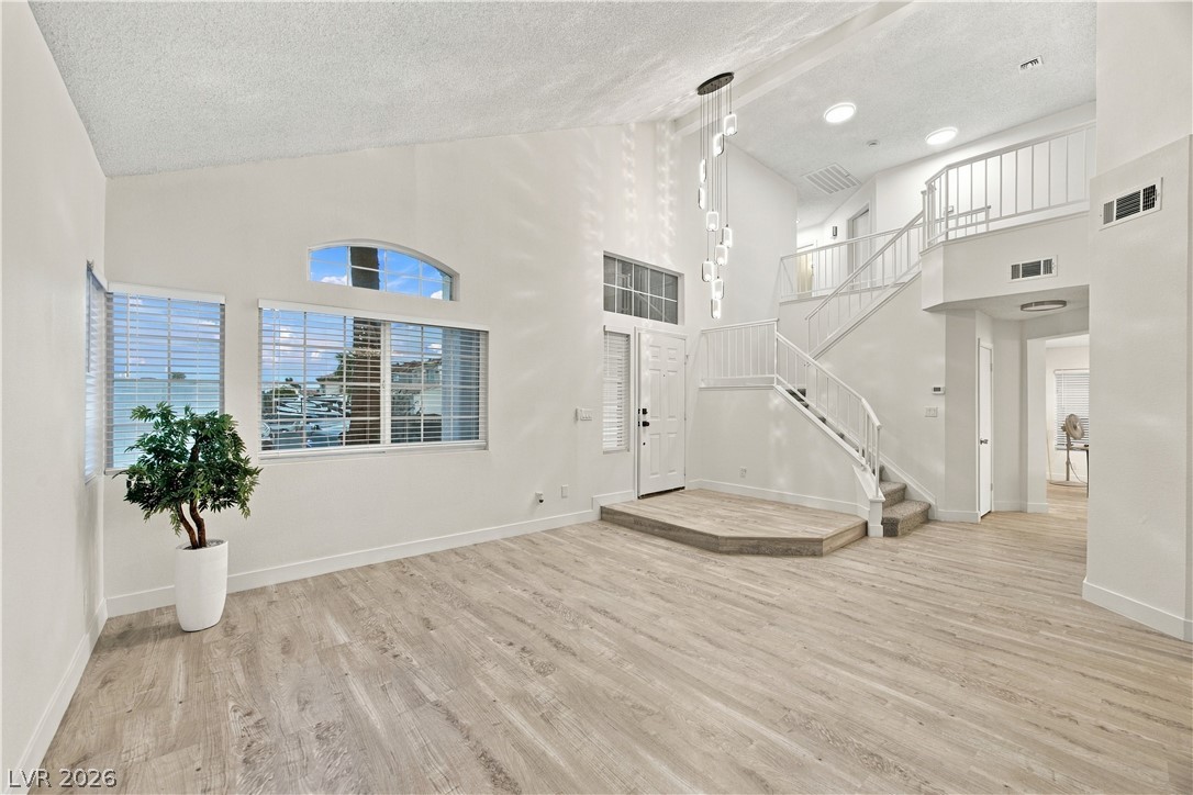 4233 Glass Lantern Drive Property Photo 11