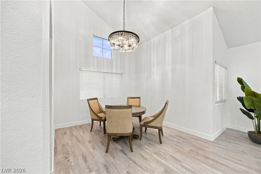 4233 Glass Lantern Drive Property Photo 14