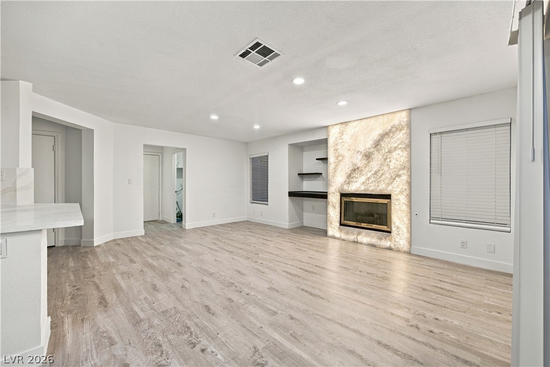 4233 Glass Lantern Drive Property Photo 24