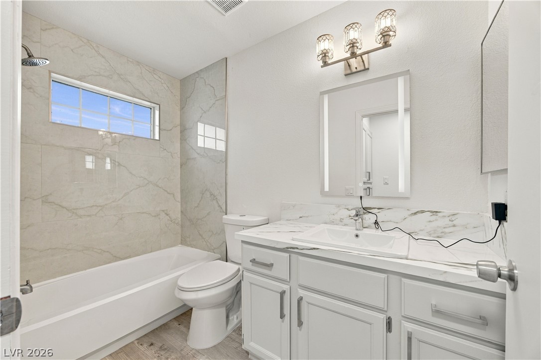 4233 Glass Lantern Drive Property Photo 33