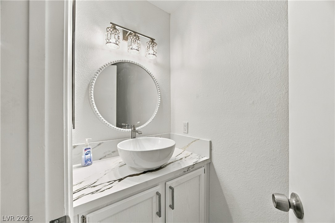 4233 Glass Lantern Drive Property Photo 39