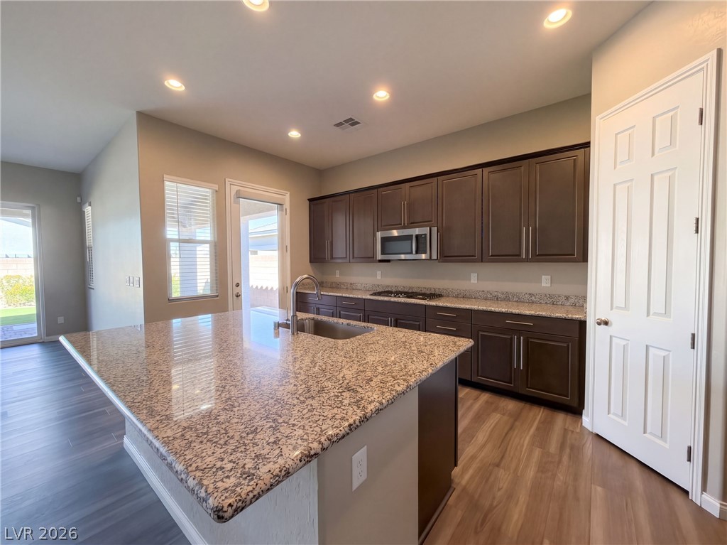 10138 Tamberlaine Avenue Property Photo 7