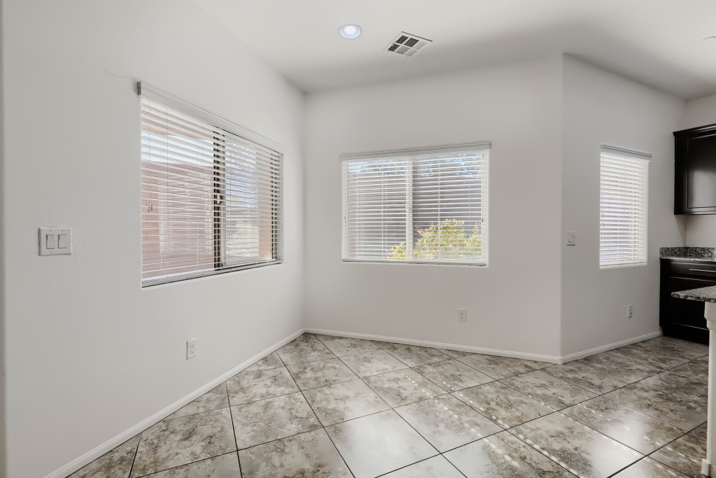 809 Maybole Avenue Property Photo 23
