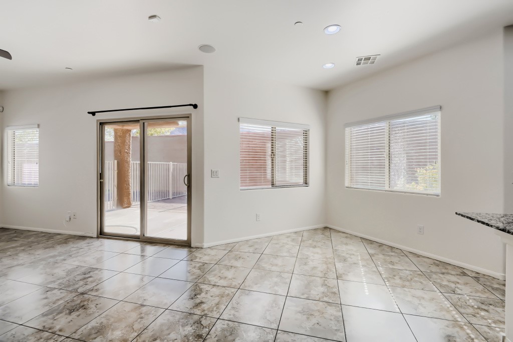 809 Maybole Avenue Property Photo 24