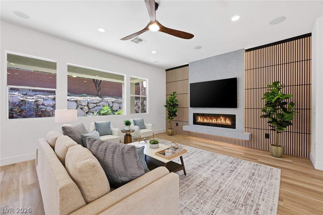 65 Twilight Rose Street Property Photo 11