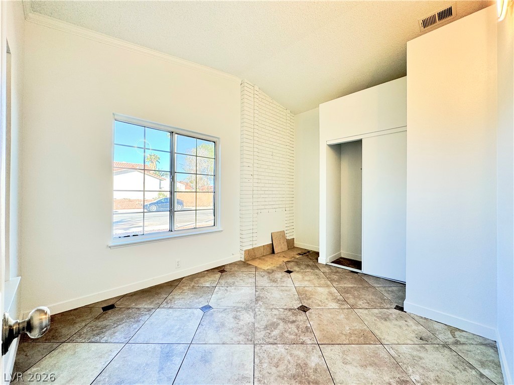 4064 Spitze Drive Property Photo 11