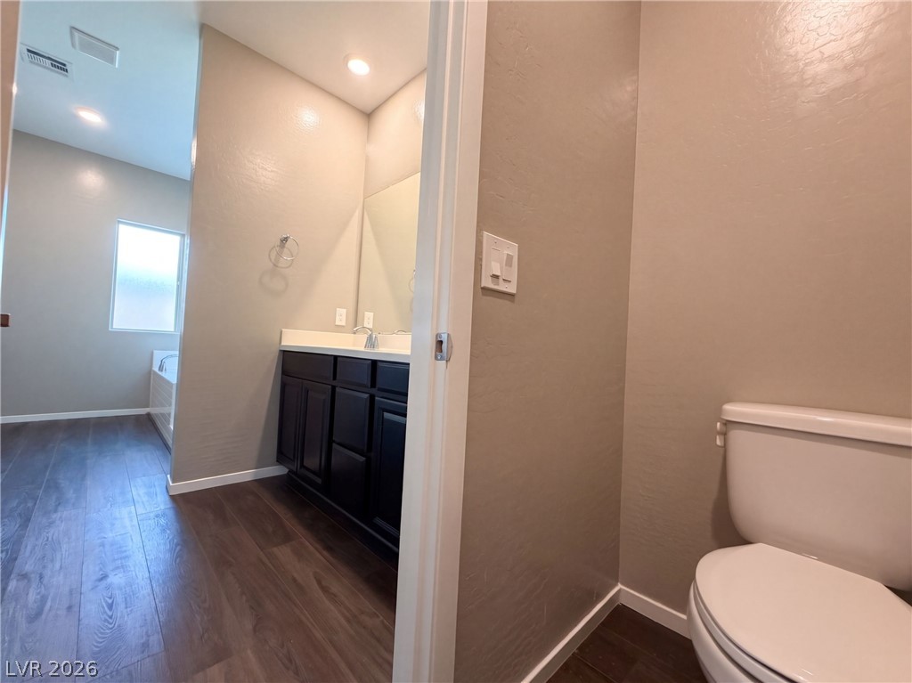 813 Clouded Valley Avenue Property Photo 32