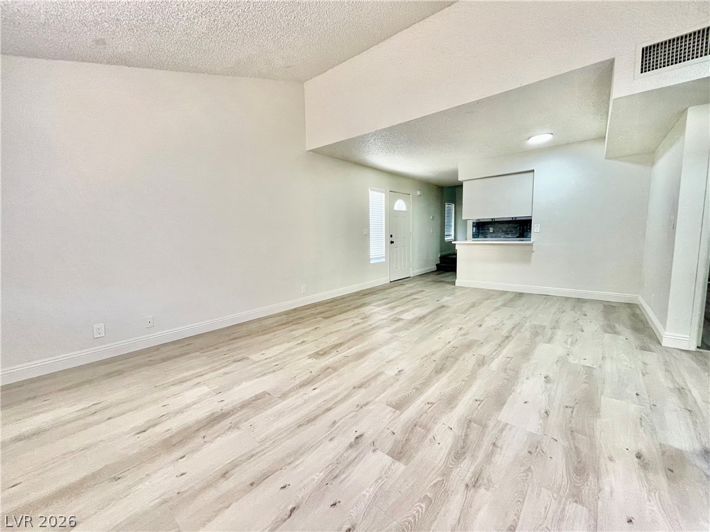 5187 Greene Lane Property Photo 5