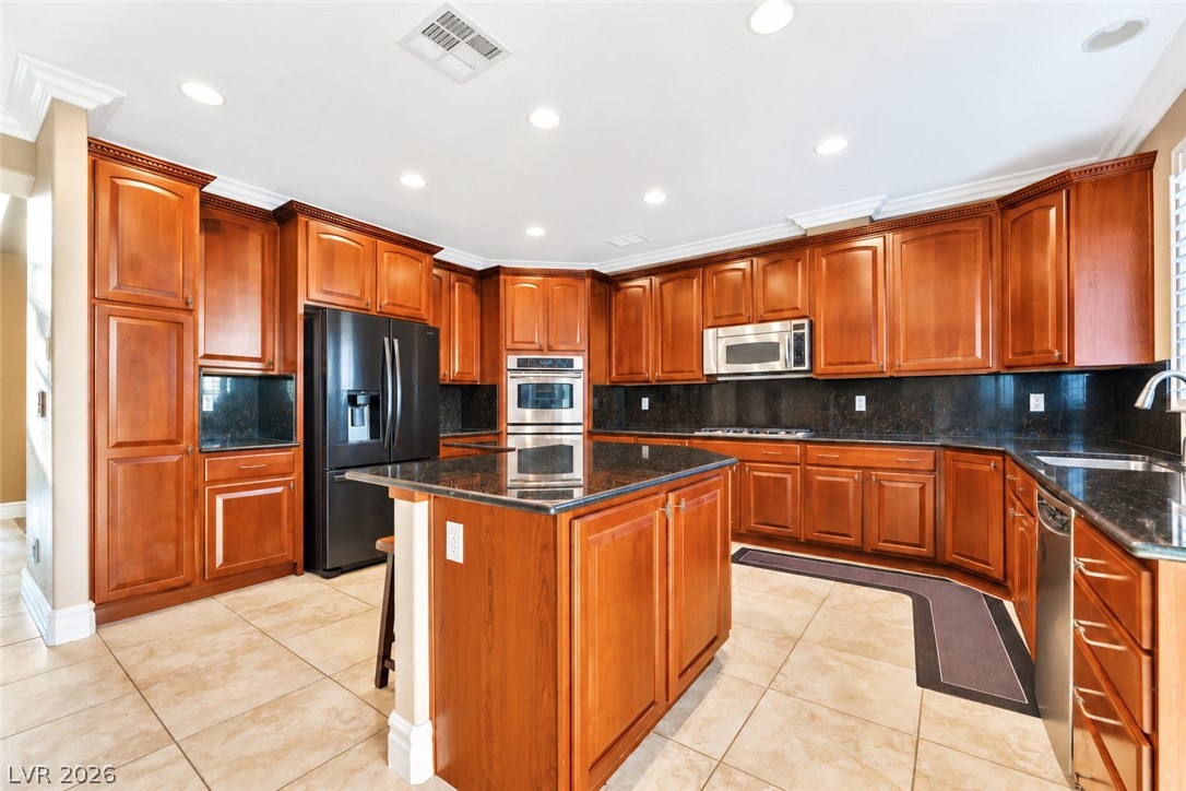 2752 Tarbert Street Property Photo 12