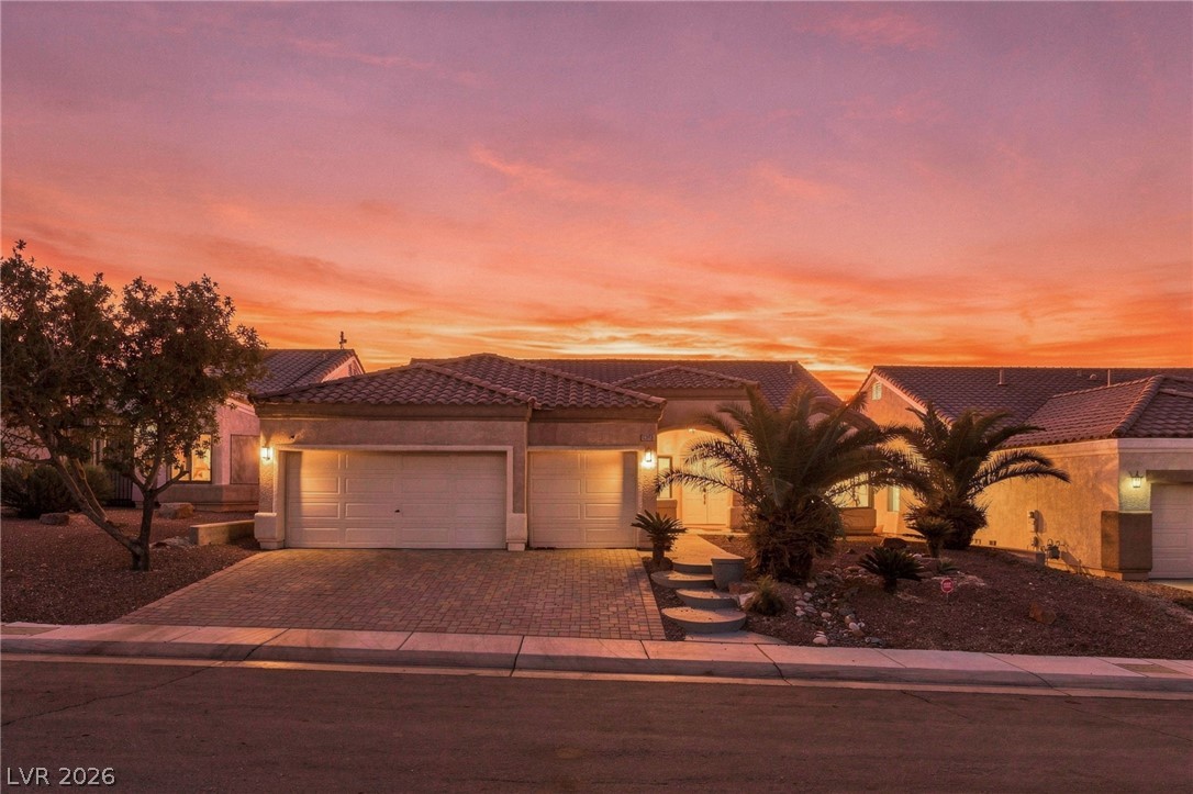 5908 Buena Tierra Street Property Photo 1