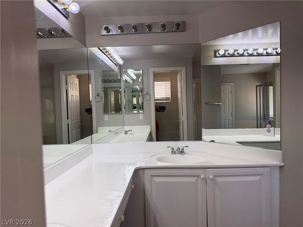 3633 Pinnate Drive Property Photo 12