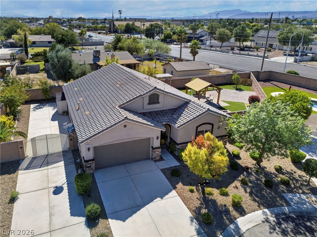 2668 Dorshester Heights Court Property Photo 3