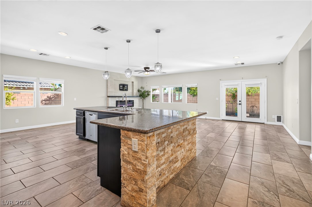 2668 Dorshester Heights Court Property Photo 10