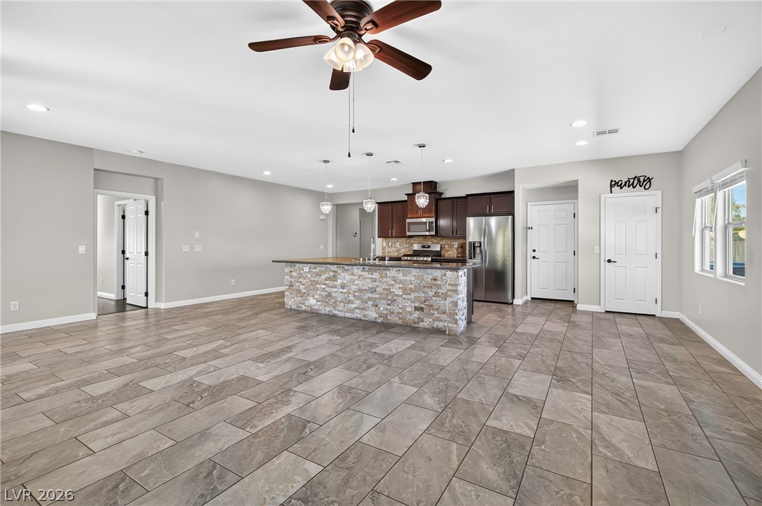 2668 Dorshester Heights Court Property Photo 15