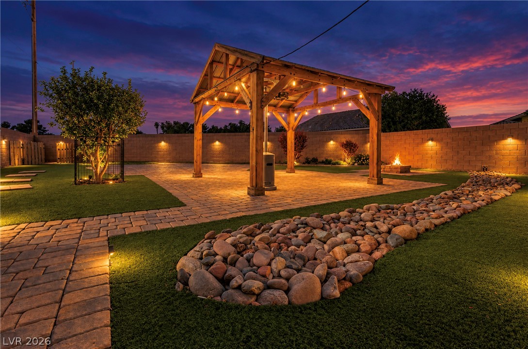 2668 Dorshester Heights Court Property Photo 41