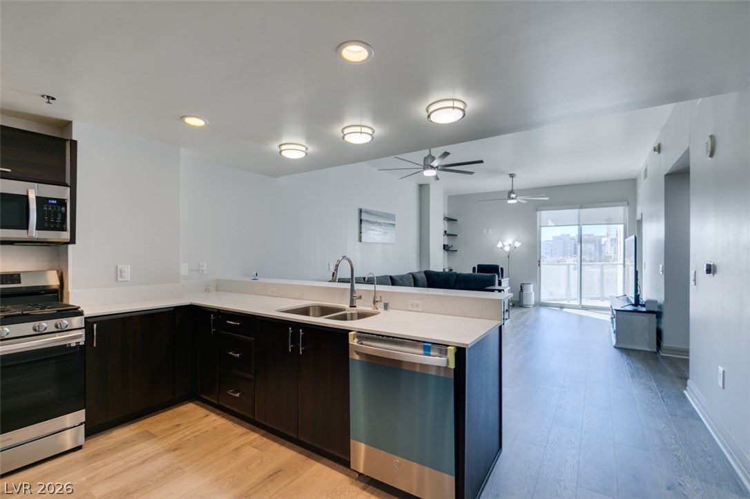 150 Las Vegas Boulevard 1008 Property Photo 6