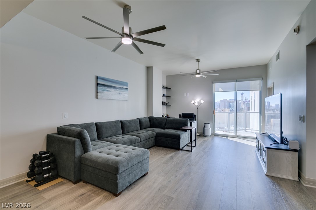 150 Las Vegas Boulevard 1008 Property Photo 13